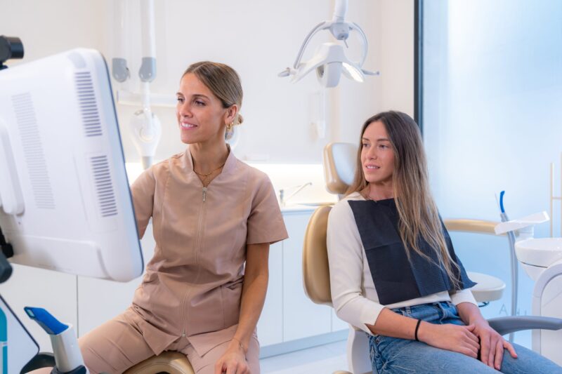 Dentist in Sandy